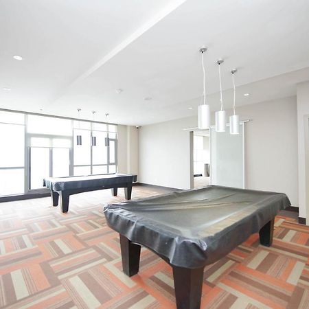 Planurstay- Mississauga Downtown Square One Shopping Centre 외부 사진