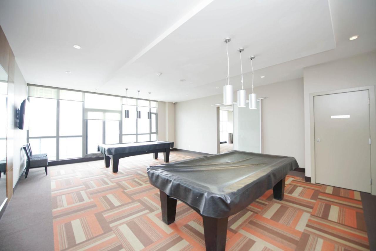 Planurstay- Mississauga Downtown Square One Shopping Centre 외부 사진