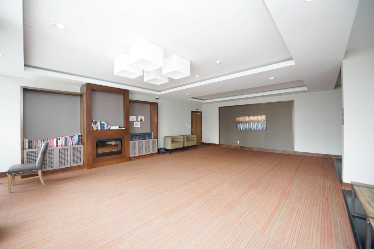 Planurstay- Mississauga Downtown Square One Shopping Centre 외부 사진